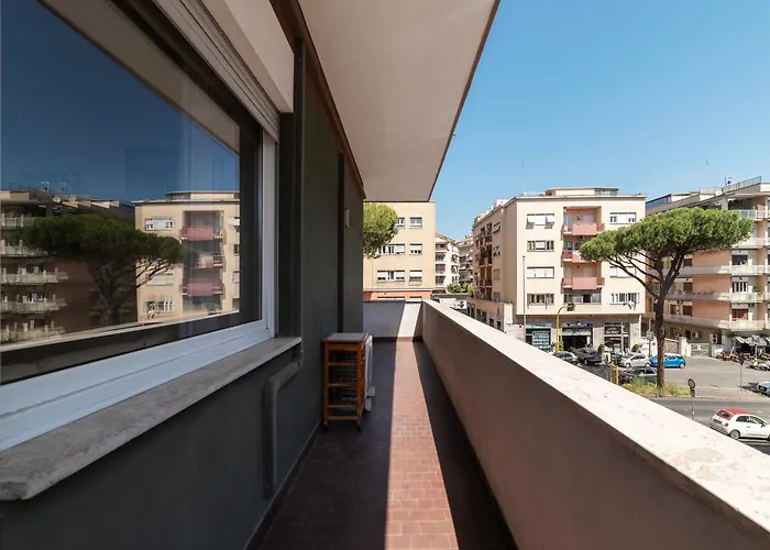 Guesthost - Pamphili & Vaticano Cozy Apartamento *